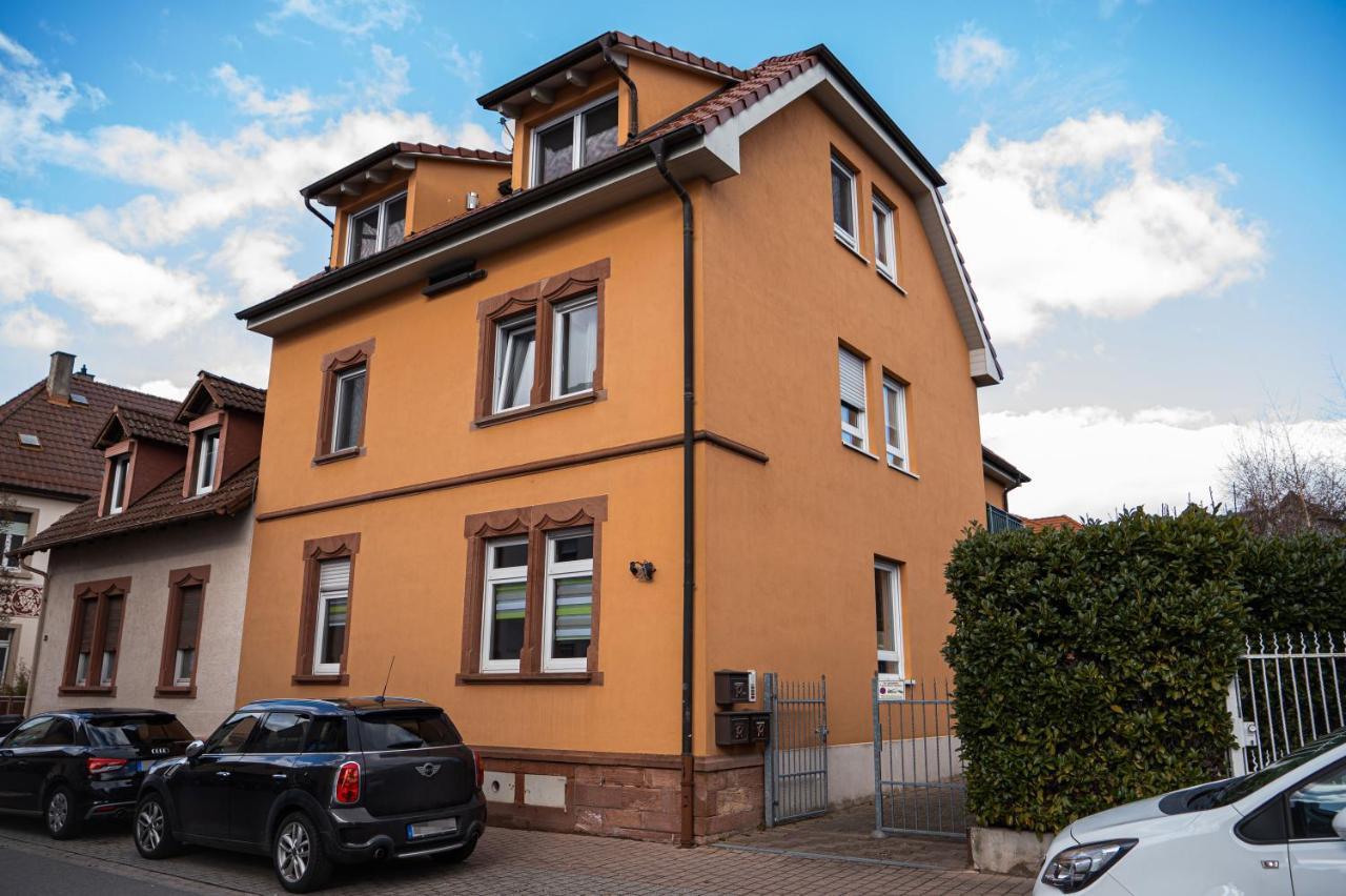 Rooftop 85qm - Burgblick - Loggia - Buero - Klima Apartment Schriesheim