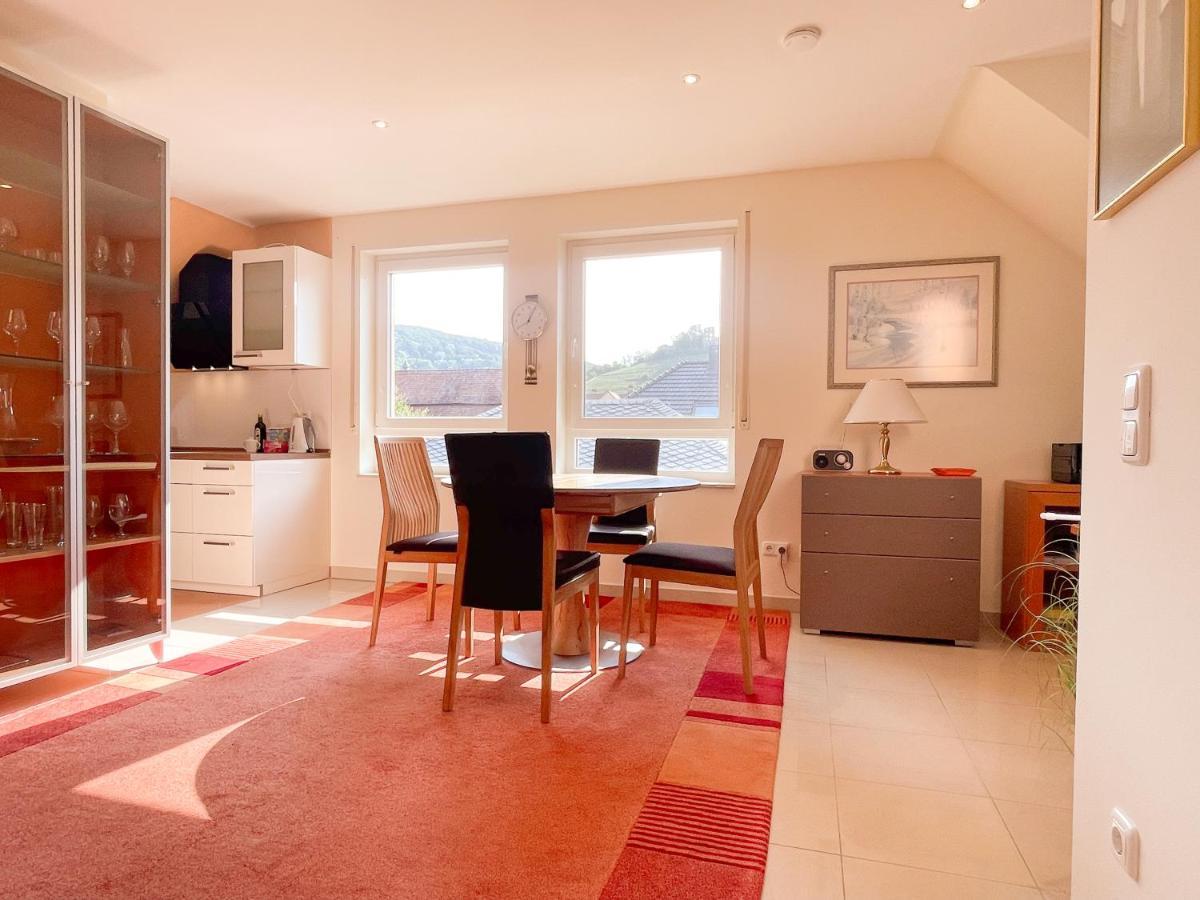 Rooftop 85qm - Burgblick - Loggia - Buero - Klima Apartment